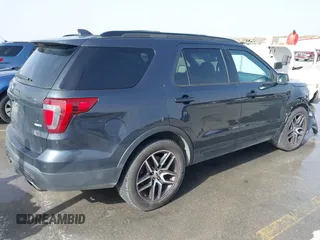 2017 Ford Explorer Sport with VIN 1FM5K8GT5HGC46345, listed as a IAAI auction lot 41732982 with 184,544 mi miles and . Bid and sale history available at carsss.com. Image 4.