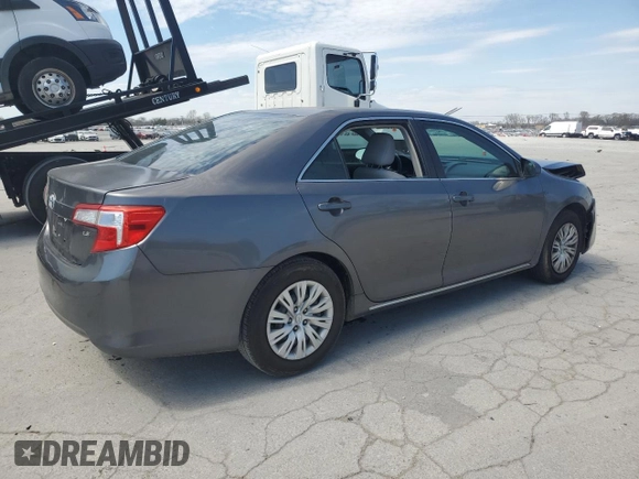 2014 Toyota Camry L with VIN 4T4BF1FK2ER428689, listed as a Copart auction lot 50825445 with 167,433 mi miles and Salvage Title. Bid and sale history available at DreamBid. Image 3.