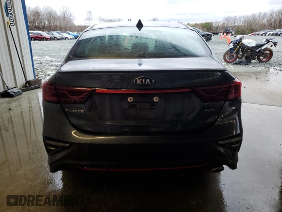 2020 Kia Forte GT-Line with VIN 3KPF34AD1LE251776, listed as a Copart auction lot 47484745 with 39,618 mi miles and Clean Title. Bid and sale history available at carsss.com. Image 6.