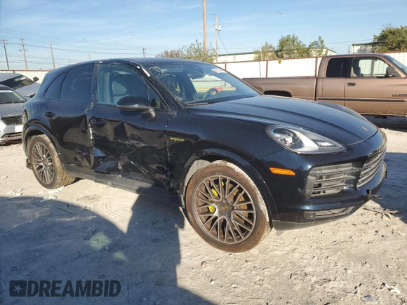 2022 Porsche Cayenne E-Hybrid Hybrid with VIN WP1AE2AY8NDA26933, listed as a Copart auction lot 80315454 with 19,025 mi miles and Salvage title. Bid and sale history available at DreamBid. Image 4.