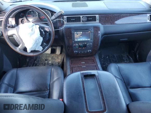 2013 GMC Yukon Denali with VIN 1GKS2EEF1DR124099, listed as a Copart auction lot 46895985 with 133,898 mi miles and Salvage Title. Bid and sale history available at carsss.com. Image 8.