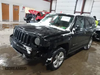 2014 Jeep Patriot Limited with VIN 1C4NJRCB8ED910340, listed as a IAAI auction lot 41396065 with 241,669 mi miles. Bid and sale history available at carsss.com. Image 17.