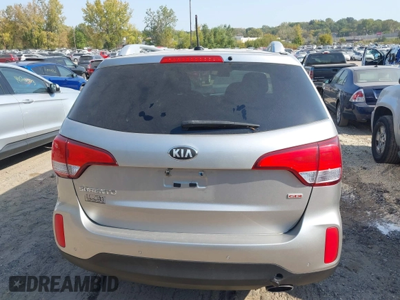 2014 Kia Sorento LX with VIN 5XYKTDA7XEG469374, listed as a IAAI auction lot 40531864 with 108,651 mi miles. Bid and sale history available at carsss.com. Image 16.