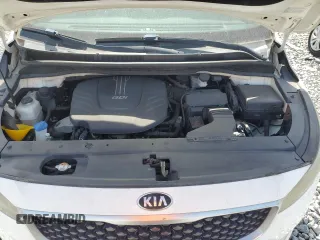 2015 Kia Sedona LX with VIN KNDMB5C17F6027845, listed as a Copart auction lot 53519545 with 219,192 mi miles and Clean Title. Bid and sale history available at carsss.com. Image 12.