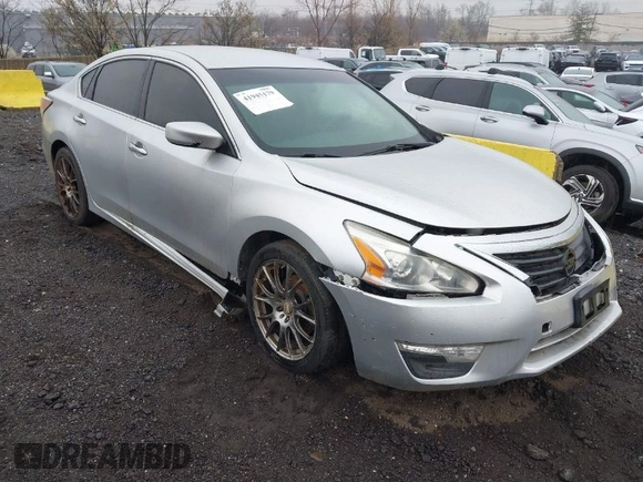 2015 Nissan Altima S with VIN 1N4AL3AP4FC294024, listed as a IAAI auction lot 41945179 with 91,841 mi miles and . Bid and sale history available at DreamBid. Image 1.