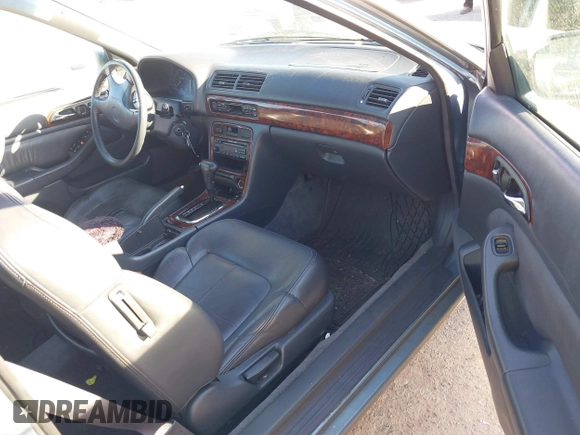 1999 Acura CL Premium z VIN 19UYA2257XL008773, wystawiony jako IAAI lot #41560238 z przebiegiem 179 945 mil mil oraz . Historia ofert i sprzedaży dostępna na DreamBid. Obrazek 5.