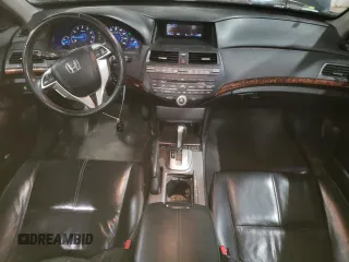 2010 Honda Crosstour EX-L z VIN 5J6TF2H59AL016392, wystawiony jako Copart lot #59362285 z przebiegiem 109 734 mil mil oraz Szkoda całkowita • Salvage title. Historia ofert i sprzedaży dostępna na DreamBid. Obrazek 8.