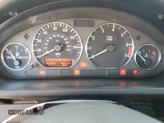 2000 BMW Z3 z VIN WBACH3345YLF71774, wystawiony jako Copart lot #75007354 z przebiegiem 170 924 mil mil oraz Szkody całkowita. Historia ofert i sprzedaży dostępna na DreamBid. Obrazek 9.