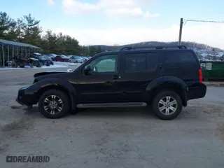 2010 Nissan Pathfinder SE with VIN 5N1AR1NB7AC629700, listed as a IAAI auction lot 41426876 with 298,925 mi miles. Bid and sale history available at carsss.com. Image 14.