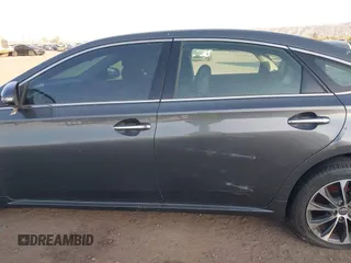 2017 Toyota Avalon XLE z VIN 4T1BK1EB0HU249028, wystawiony jako IAAI lot #41915371 z przebiegiem 83 024 mil mil oraz . Historia ofert i sprzedaży dostępna na DreamBid. Obrazek 14.