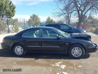 2005 Mercury Sable LS with VIN 1MEFM55S45A620484, listed as a IAAI auction lot 41811596 with 106,892 mi miles. Bid and sale history available at carsss.com. Image 13.