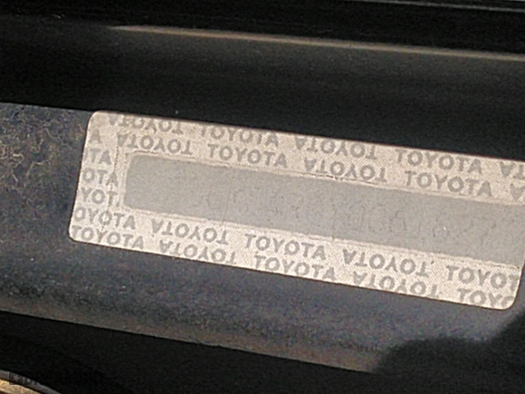 2000 Toyota 4Runner with VIN JT3GM84R0Y0061827, listed as a IAAI auction lot 41767033 with 237,007 mi miles. Bid and sale history available at carsss.com. Image 9.