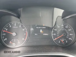 2017 Kia Optima SX Limited z VIN 5XXGV4L28HG173327, wystawiony jako Copart lot #61755435 z przebiegiem 97 064 mil mil oraz Szkoda całkowita • Salvage title. Historia ofert i sprzedaży dostępna na DreamBid. Obrazek 9.