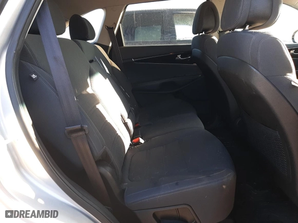 2016 Kia Sorento LX with VIN 5XYPG4A32GG005702, listed as a Copart auction lot 83770664 with 73,126 mi miles and Salvage Title. Bid and sale history available at carsss.com. Image 11.