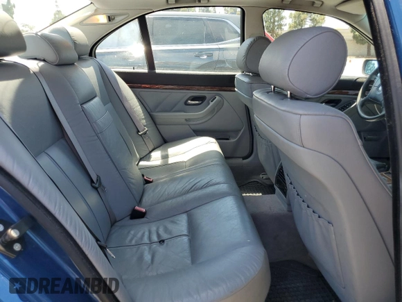 2001 BMW 5 Series 540i z VIN WBADN63441GM71806, wystawiony jako Copart lot #61294555 z przebiegiem 93 477 mil mil oraz Czysty tytuł • Clean title. Historia ofert i sprzedaży dostępna na DreamBid. Obrazek 10.