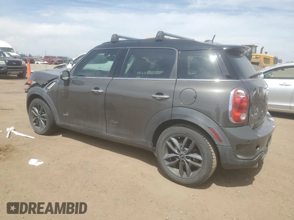 2013 MINI Countryman S ALL4 z VIN WMWZC5C56DWM16203, wystawiony jako Copart lot #54346425 z przebiegiem 148 065 mil mil oraz Szkoda całkowita • Salvage title. Historia ofert i sprzedaży dostępna na DreamBid. Obrazek 2.