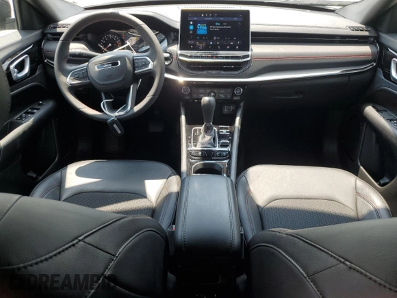 2025 Jeep Compass Trailhawk с VIN 3C4NJDDN6ST522993, выставлен на аукционе Copart как лот 62608575 с пробегом 9 714 миль миль и Чистый • Clean title. История ставок и продаж доступна на DreamBid. Изображение 8.