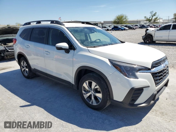 2023 Subaru Ascent Premium z VIN 4S4WMABD5P3404839, wystawiony jako Copart lot #48517874 z przebiegiem 30 078 mil mil oraz . Historia ofert i sprzedaży dostępna na DreamBid. Obrazek 4.