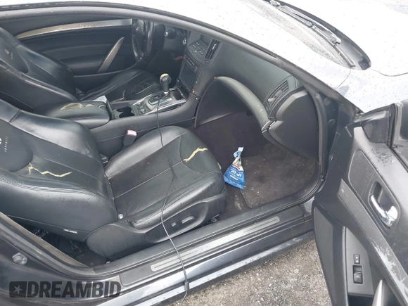 2010 Infiniti G37 Coupe x with VIN JN1CV6EL4AM152283, listed as a IAAI auction lot 41914316 with 1 mi miles. Bid and sale history available at carsss.com. Image 5.