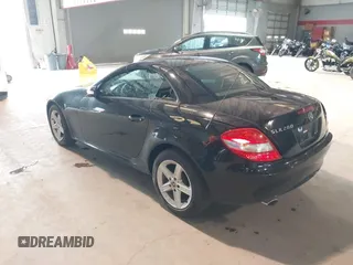 2007 Mercedes-Benz SLK 280 с VIN WDBWK54F07F134240, выставлен на аукционе IAAI как лот 42803703 с пробегом 132 146 миль миль и . История ставок и продаж доступна на DreamBid. Изображение 3.
