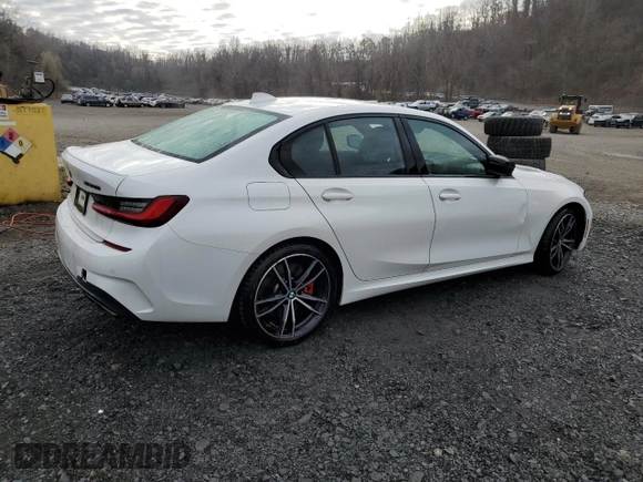 2022 BMW 3 Series M340i xDrive with VIN 3MW5U9J03N8C75434, listed as a Copart auction lot 81806714 with 20,337 mi miles and Clean Title. Bid and sale history available at carsss.com. Image 3.