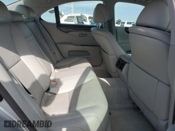 2011 Lexus LS 460 with VIN JTHBL5EF1B5105547, listed as a Copart auction lot 54480235 with 72,073 mi miles and Salvage title. Bid and sale history available at DreamBid. Image 10.
