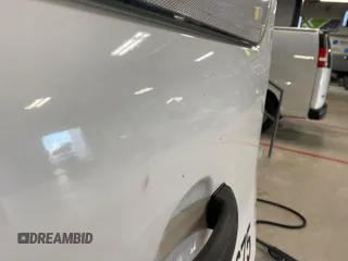 2018 Ford Transit с VIN 1FTYE1YM0JKB52111, выставлен на аукционе IAAI как лот 42832831 с пробегом 132 936 миль миль и . История ставок и продаж доступна на DreamBid. Изображение 37.