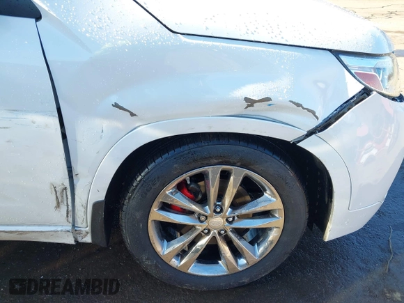 2014 Kia Sorento SX with VIN 5XYKW4A72EG449868, listed as a IAAI auction lot 41441234 with 150,244 mi miles. Bid and sale history available at carsss.com. Image 6.