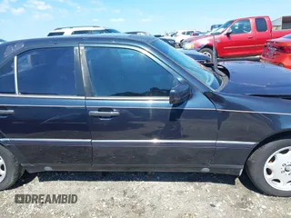 1996 Mercedes-Benz C 230/260/280/320 with VIN WDBHA28E2TF372452, listed as a IAAI auction lot 42457010 with Not provided miles and . Bid and sale history available at DreamBid. Image 13.