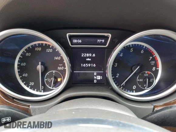2012 Mercedes-Benz M 350 with VIN 4JGDA5HB2CA027986, listed as a Copart auction lot 71714874 with 165,916 mi miles and Salvage title. Bid and sale history available at DreamBid. Image 9.