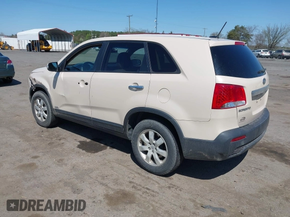 2011 Kia Sorento LX with VIN 5XYKTCA17BG072688, listed as a IAAI auction lot 41903687 with 222,025 mi miles and . Bid and sale history available at DreamBid. Image 3.