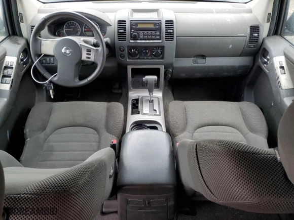 2005 Nissan Pathfinder XE with VIN 5N1AR18U85C750688, listed as a Copart auction lot 49744515 with 147,648 mi miles and Clean Title. Bid and sale history available at carsss.com. Image 8.