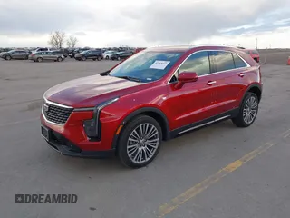 2024 Cadillac XT4 AWD Premium Luxury z VIN 1GYFZDR40RF102464, wystawiony jako IAAI lot #41968335 z przebiegiem 25 676 mil mil oraz . Historia ofert i sprzedaży dostępna na DreamBid. Obrazek 18.