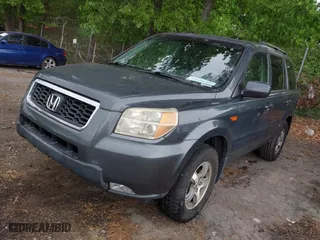 2006 Honda Pilot EX-L with VIN 5FNYF28536B028298, listed as a IAAI auction lot 42104705 with 244,790 mi miles. Bid and sale history available at carsss.com. Image 2.