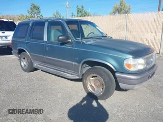 1997 Mercury Mountaineer z VIN 4M2DU55P2VUJ38223, wystawiony jako IAAI lot #42193880 z przebiegiem 220 694 mil mil oraz . Historia ofert i sprzedaży dostępna na DreamBid. Obrazek 1.