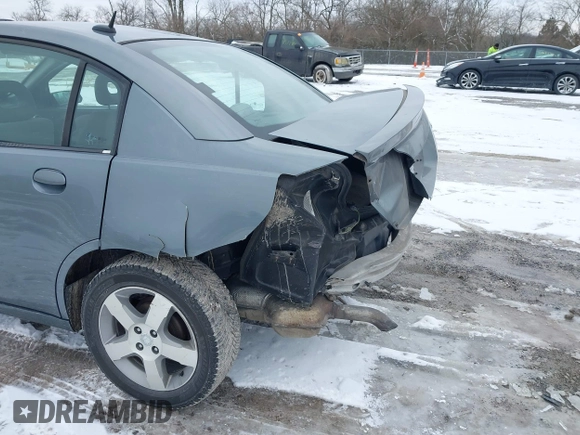 2007 Saturn ION z VIN 1G8AL55B07Z100196, wystawiony jako IAAI lot #41624452 z przebiegiem 138 404 mil mil oraz . Historia ofert i sprzedaży dostępna na DreamBid. Obrazek 14.