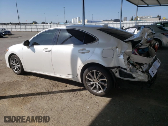 2018 Lexus ES with VIN JTHBW1GG6J2184400, listed as a Copart auction lot 48791755 with 6,724 mi miles and Salvage Title. Bid and sale history available at carsss.com. Image 2.
