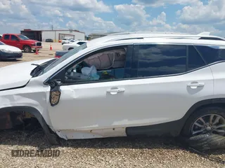 2024 GMC Terrain SLT z VIN 3GKALPEG1RL144011, wystawiony jako IAAI lot #42642293 z przebiegiem 33 000 mil mil oraz . Historia ofert i sprzedaży dostępna na DreamBid. Obrazek 14.