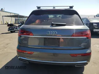 2021 Audi Q5 Premium with VIN WA1G2AFY0M2043639, listed as a Copart auction lot 60105855 with 63,458 mi miles and Salvage title. Bid and sale history available at DreamBid. Image 6.