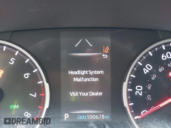 2019 Toyota RAV4 XLE with VIN 2T3W1RFV8KW001328, listed as a IAAI auction lot 41961320 with 100,678 mi miles and . Bid and sale history available at DreamBid. Image 16.