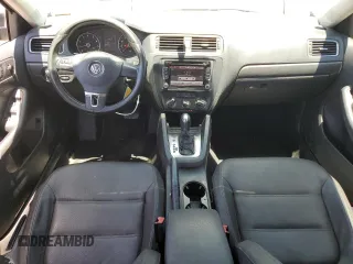 2012 Volkswagen Jetta SE с VIN 3VWDP7AJ5CM411860, выставлен на аукционе Copart как лот 61605695 с пробегом 187 743 миль миль и Чистый • Clean title. История ставок и продаж доступна на DreamBid. Изображение 8.