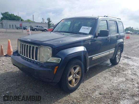 2008 Jeep Liberty Limited z VIN 1J8GN58K68W113973, wystawiony jako IAAI lot #42417083 z przebiegiem 493 836 mil mil oraz . Historia ofert i sprzedaży dostępna na DreamBid. Obrazek 2.