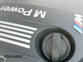 2017 BMW M3 с VIN WBS8M9C55H5G84685, выставлен на аукционе IAAI как лот 41962997 с пробегом 59 838 миль миль и . История ставок и продаж доступна на DreamBid. Изображение 20.