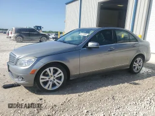 2011 Mercedes-Benz C 300 Sport z VIN WDDGF8BB9BR168783, wystawiony jako Copart lot #52319895 z przebiegiem 120 366 mil mil oraz Tytuł czysty. Historia ofert i sprzedaży dostępna na DreamBid. Obrazek 1.
