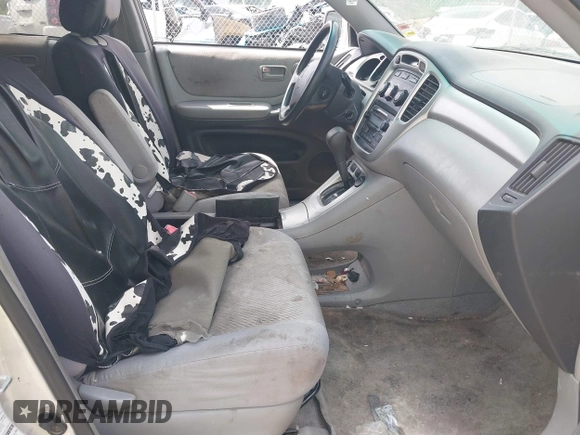 2004 Toyota Highlander z VIN JTEEP21A840019174, wystawiony jako IAAI lot #42343076 z przebiegiem 301 156 mil mil oraz . Historia ofert i sprzedaży dostępna na DreamBid. Obrazek 5.