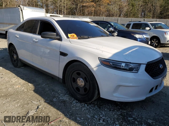 2017 Ford Police Interceptor with VIN 1FAHP2L86HG100186, listed as a Copart auction lot 82806864 with 72,162 mi miles and Salvage title. Bid and sale history available at DreamBid. Image 4.