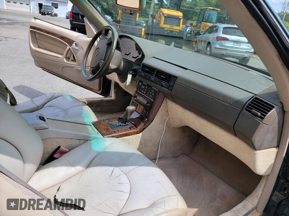1996 Mercedes-Benz SL 500 z VIN WDBFA67F1TF130955, wystawiony jako Copart lot #57699915 z przebiegiem 97 732 mil mil oraz Czysty tytuł • Clean title. Historia ofert i sprzedaży dostępna na DreamBid. Obrazek 5.