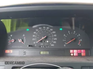 1996 Volvo S70 with VIN YV1LS5540T1337079, listed as a IAAI auction lot 41495253 with 180,722 mi miles. Bid and sale history available at carsss.com. Image 7.