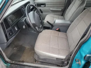 1996 Jeep Cherokee SE z VIN 1J4FJ28S9TL234675, wystawiony jako Copart lot #44796545 z przebiegiem 113 663 mil mil oraz Szkody całkowita. Historia ofert i sprzedaży dostępna na DreamBid. Obrazek 7.