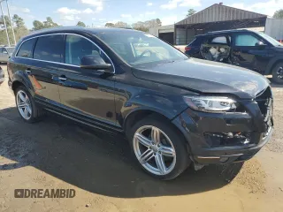 2015 Audi Q7 3.0T Premium Plus with VIN WA1LGAFEXFD032791, listed as a Copart auction lot 49024345 with 161,624 mi miles and Clean Title. Bid and sale history available at carsss.com. Image 4.